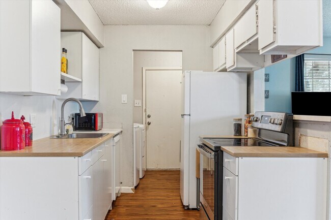 Photo - 5707 Cripple Brook Ct