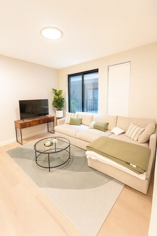 Photo - 400 W Broadway Unit 303