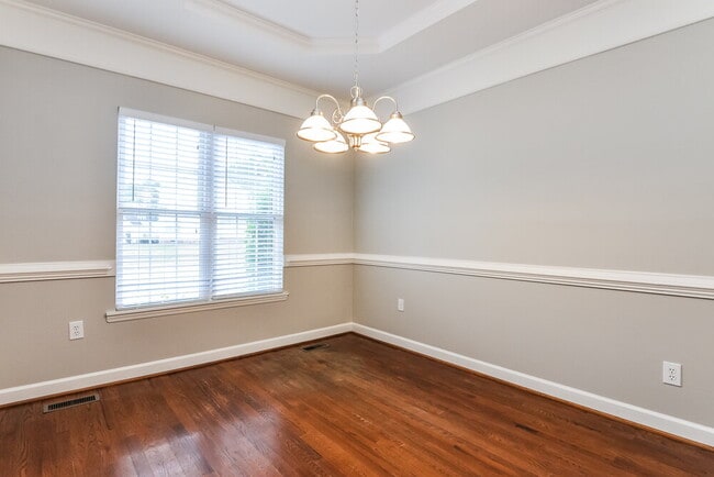 Photo - 209 Walnut Creek Dr