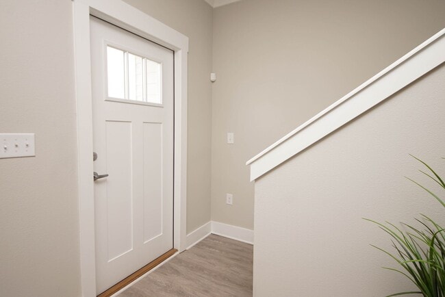 Photo - 392 Date Palm Ln