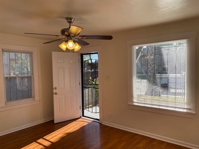 Photo - 5426 S Van Ness Ave