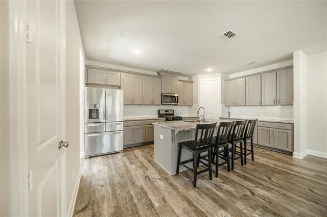 Photo - 1024 Foxglove Dr