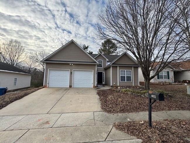 Building Photo - Great 3 bedroom with garage!