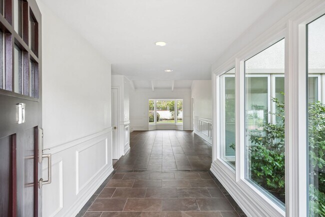 Photo - 17 Pinehurst Ln