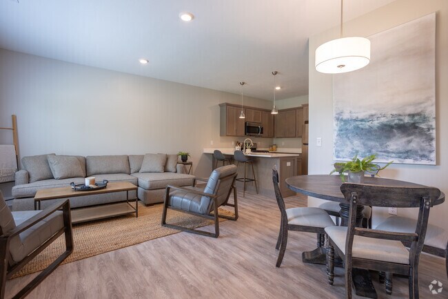 3BR, 2.5BA - 1,498SF - Living Room - Ventura Townhouses LLC