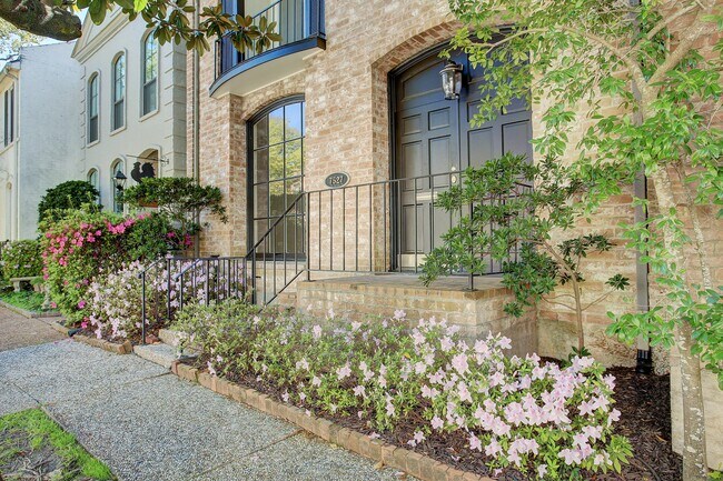 Photo - 7527 Del Monte Dr