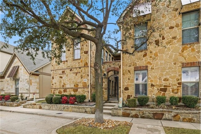 Photo - 8808 Paradise Dr