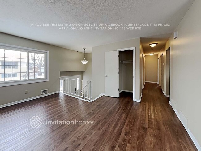 Photo - 401 42nd Ave NE