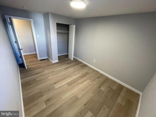 Photo - 3500 Ainslie St Unidad 1F