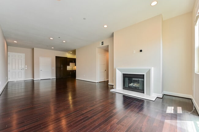 Photo - 10878 Bloomfield St Unit 407