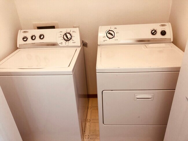 Photo - 1310 S Skyline Dr