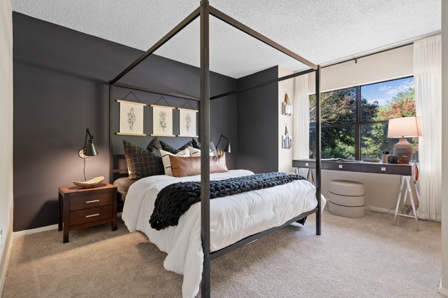 Photo - Hawthorne at Southside