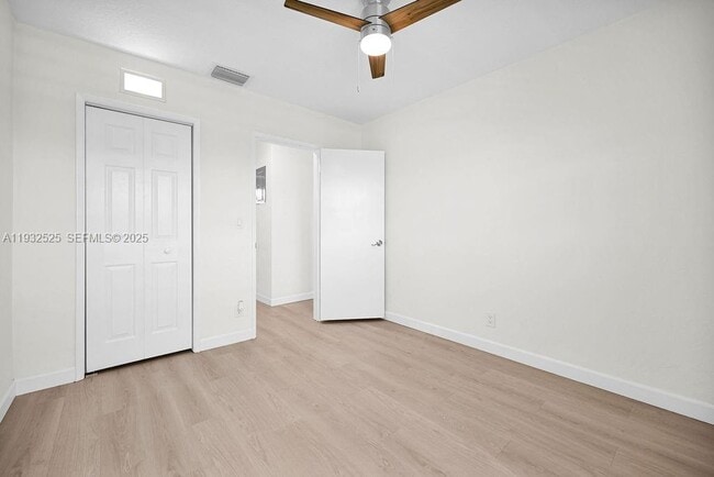 Photo - 1301 N 12th Ct Unit 3B