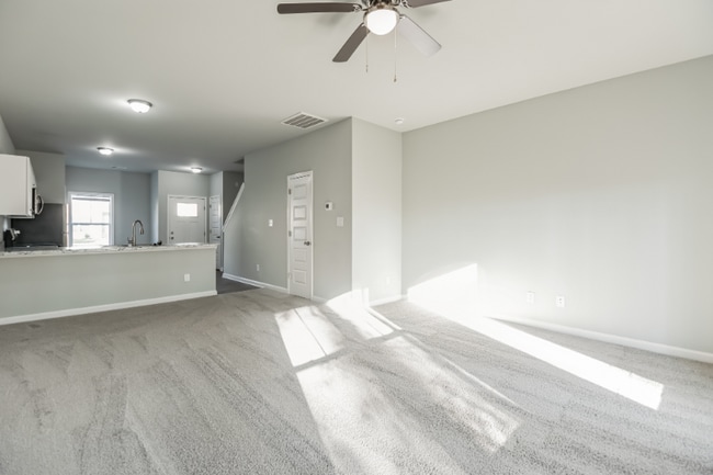 Photo - 131 Buckhorn Ave