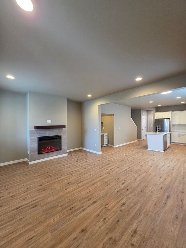 Photo - Brand new rental 3 bedroom 2.5 Bath in Centralia