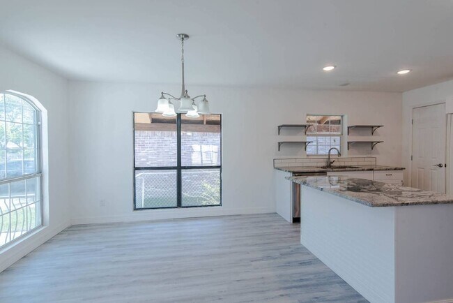 Photo - 3931 Abilene St