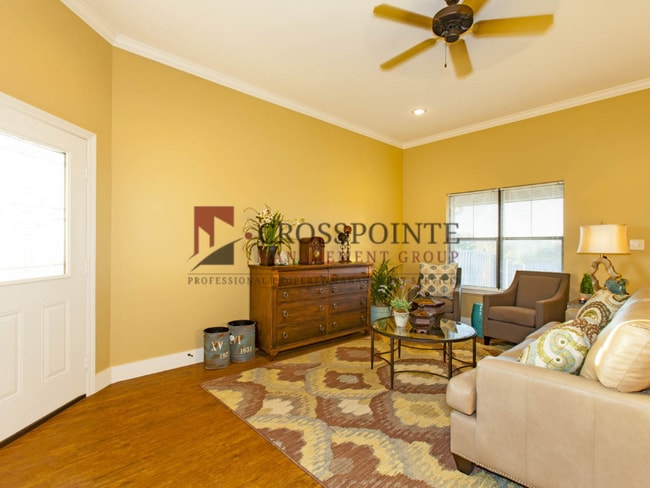 Photo - Coming Soon! Stunning 3 bed, 2 bath, 1 car garage located in West Tyler!!