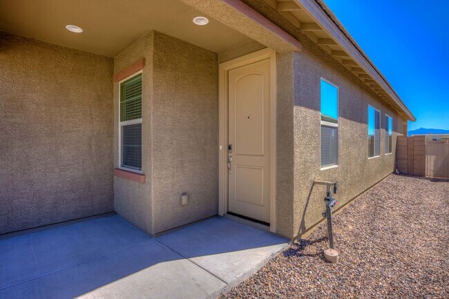 Photo - Brand New energy-efficient home!