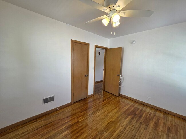 Photo - 4 Bedroom remodeled House Cedar Falls