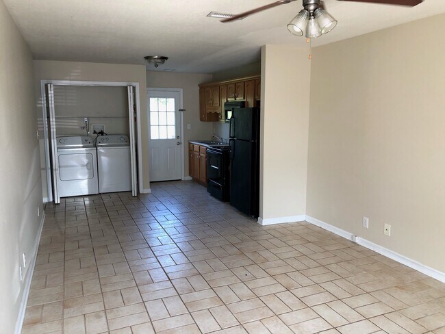 600 Cory Dr