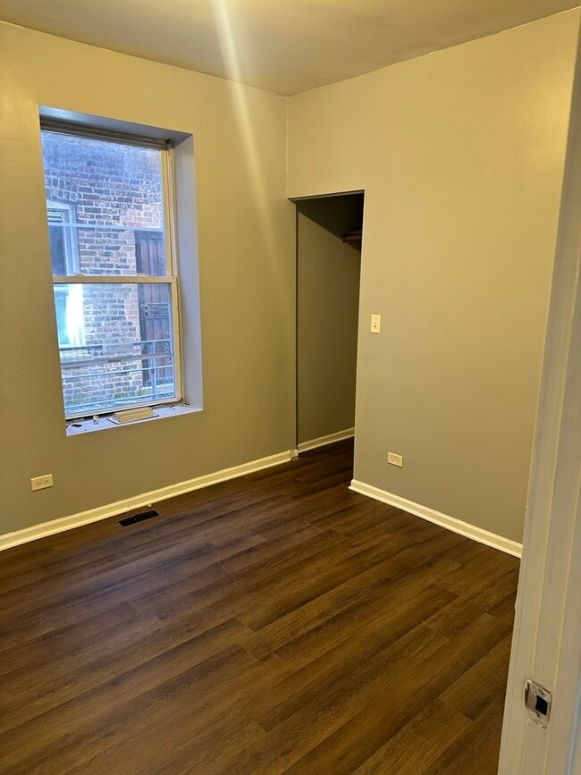 Photo - 6314 S Artesian Ave Unit 1