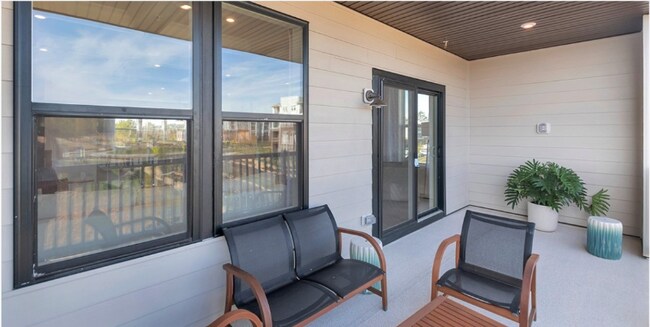 Photo - 228 Brattice Dr