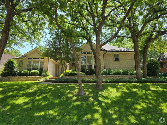 Building Photo - 1505 Valley Creek Rd Rental