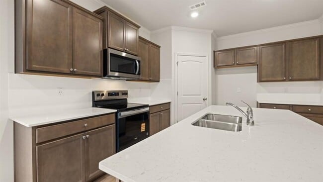 Photo - 94 Hughes Pl Dr