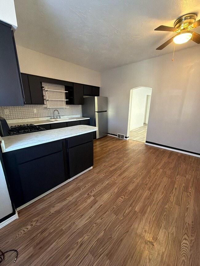 Photo - 612 Hamilton Ave