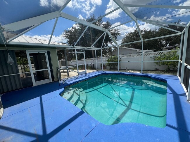 Photo - ($2,195) * ANNUAL ** Pool ** 3 Bed / 2 Bat...