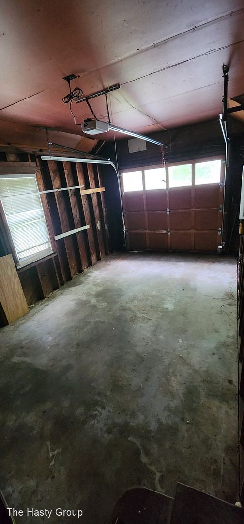 Photo - 3 br, 2 bath House - 2502 W 51st Street