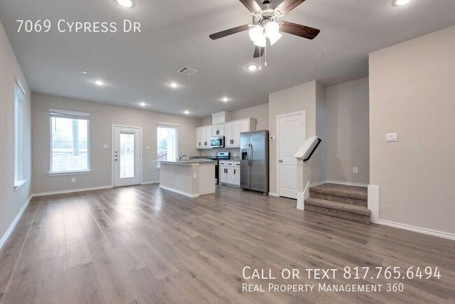 Photo - 7069 Cypress Dr