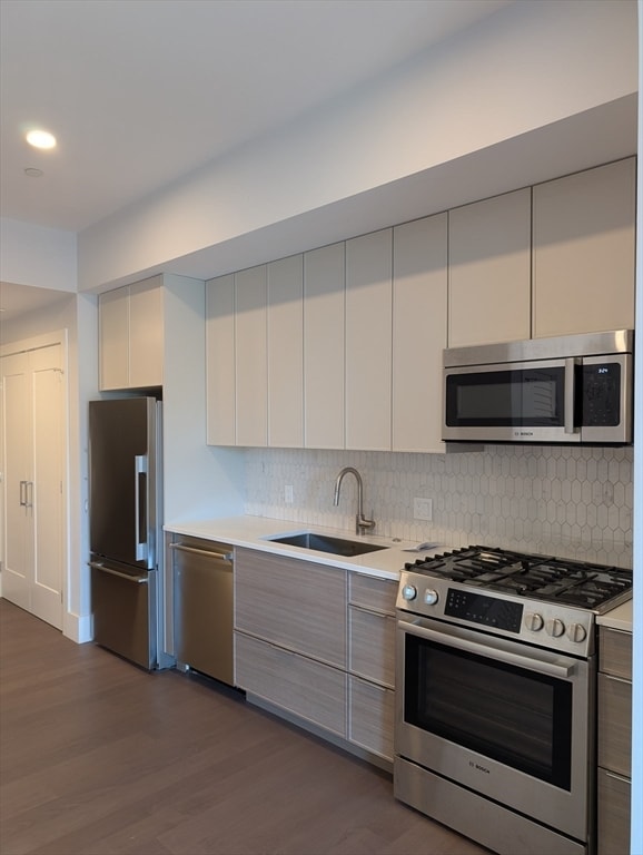 Building Photo - 3193 Washington St Unit PH6