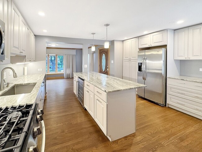 Photo - Beautiful 4-Bedroom Home for Rent in Palat...