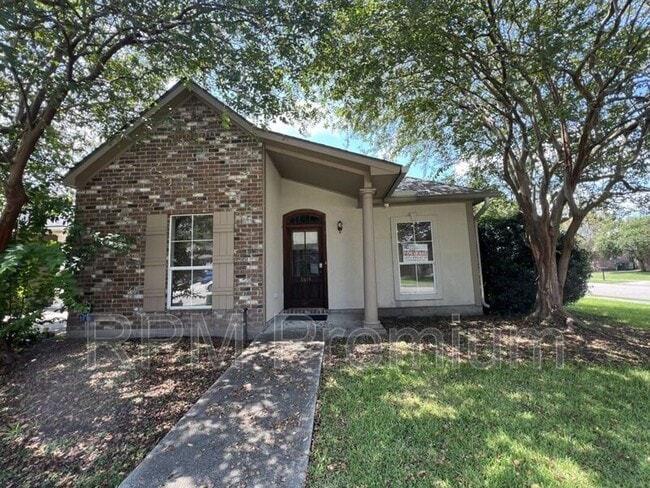 Building Photo - 5518 Ariola Dr Rental