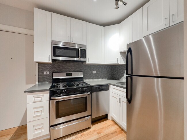 Photo - 2410 N Kedzie Blvd Unit J01W