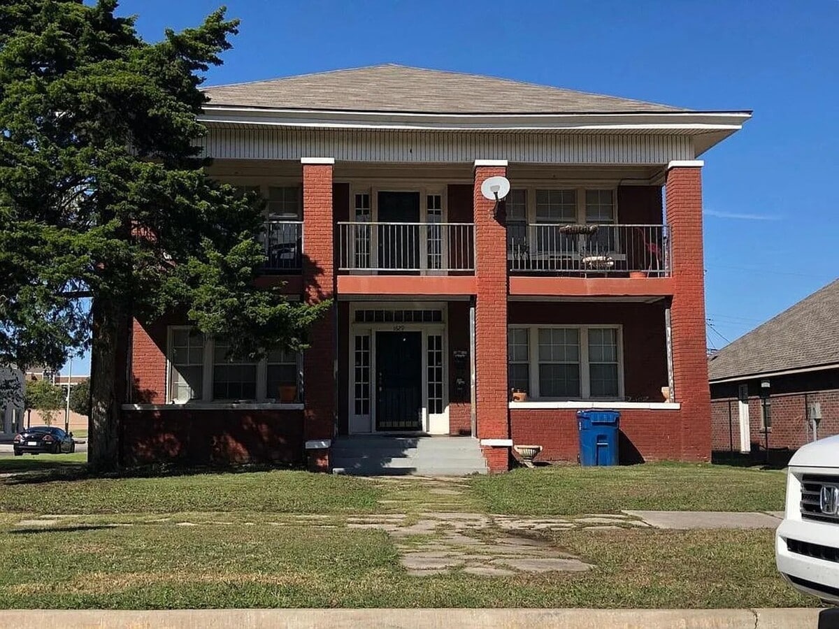 Photo - NW 22nd St - Quadplex Unit 202
