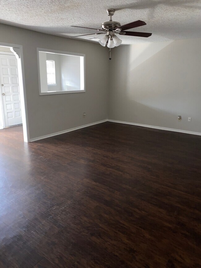 11236 Davis Ct House House Rental in Oklahoma City, OK