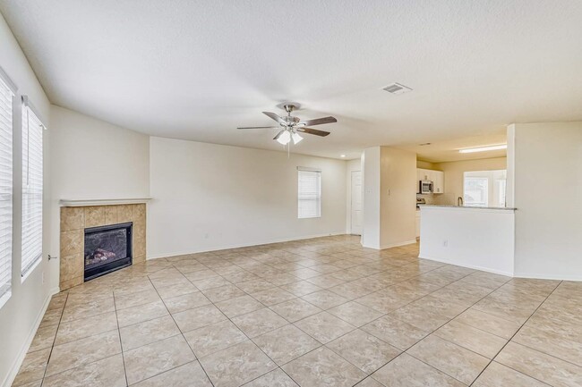 Photo - 3514 Barkers Crossing Ave