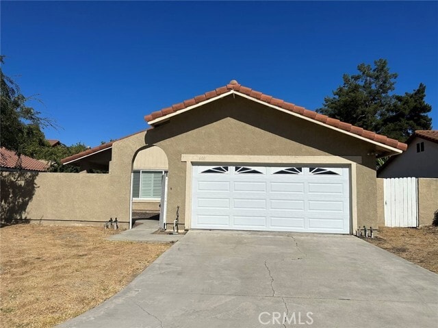 Building Photo - 600 Pinecrest Ln Rental