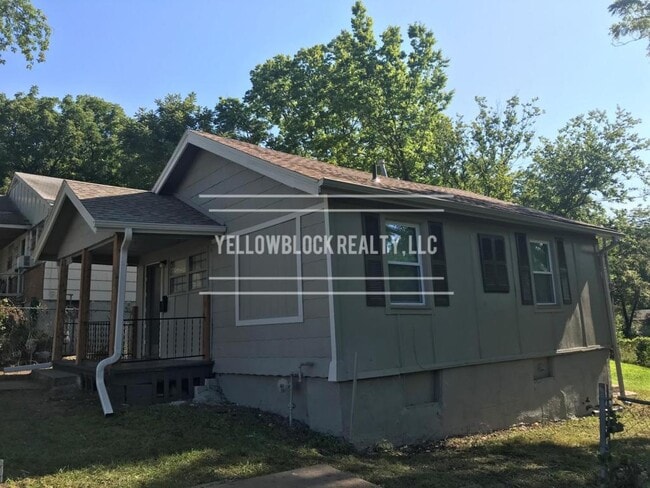 Photo - 8239 Lydia Ave