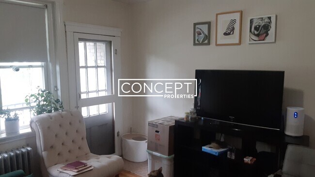 Photo - 135 Washington St Unidad 24