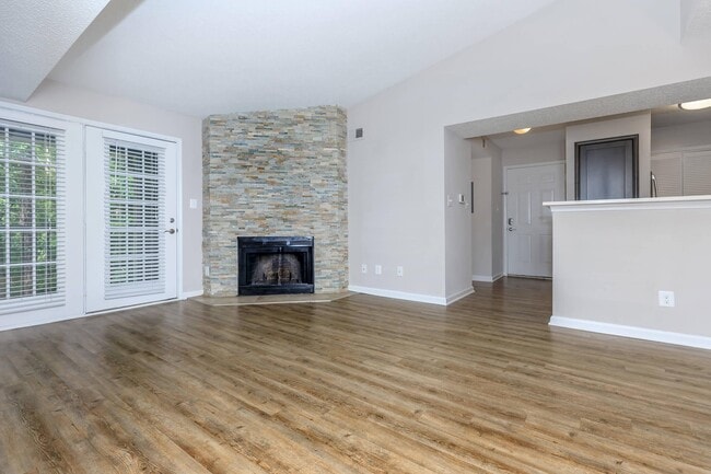 Photo - The Ashberry