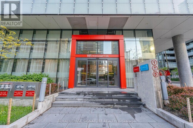 Photo - 185 Roehampton Ave Unit PH06