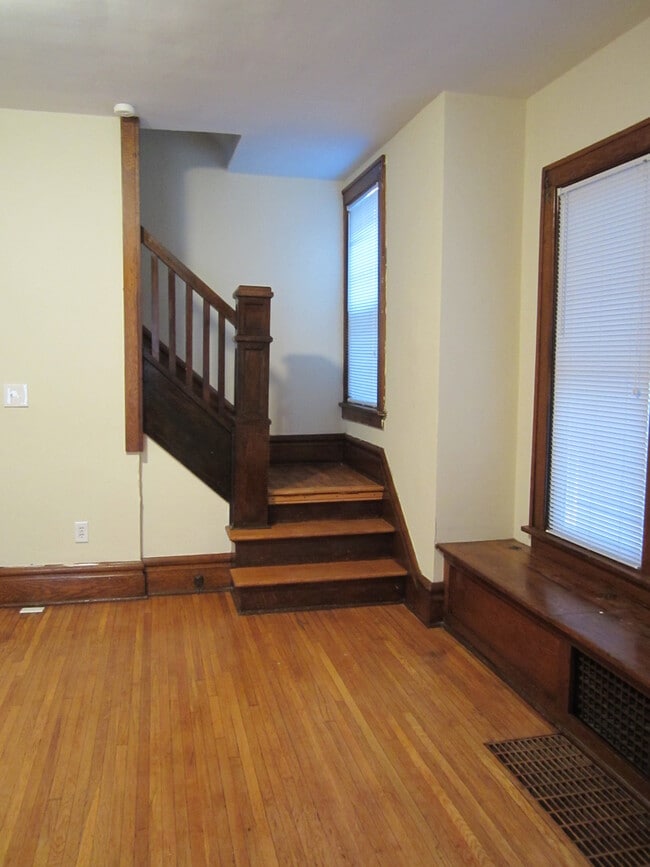 Photo - 2444 Deming Ave