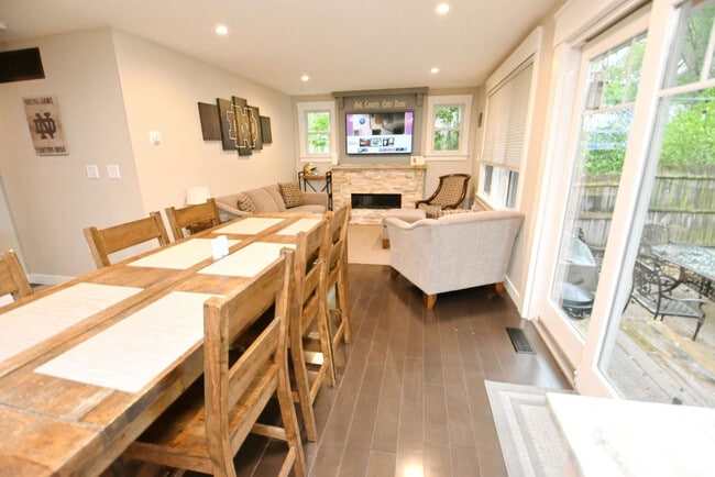 Photo - 1012 N Lawrence St Unidad ID1321342P