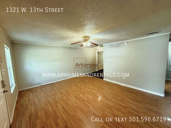 Photo - 1321 W 13th St