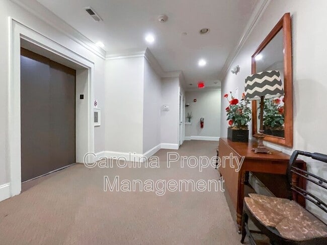 Photo - 518 Clarice Ave