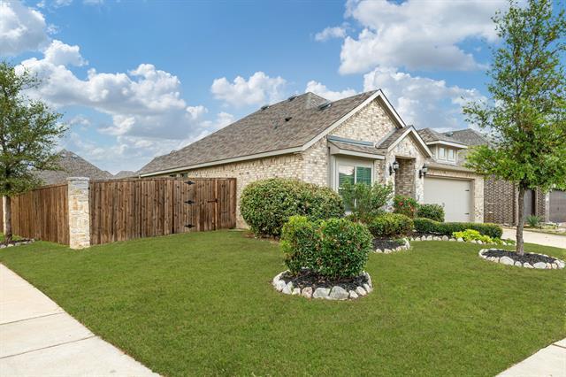 Photo - 1203 Rendyn St