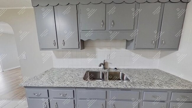 Photo - 4808 NE 47th St